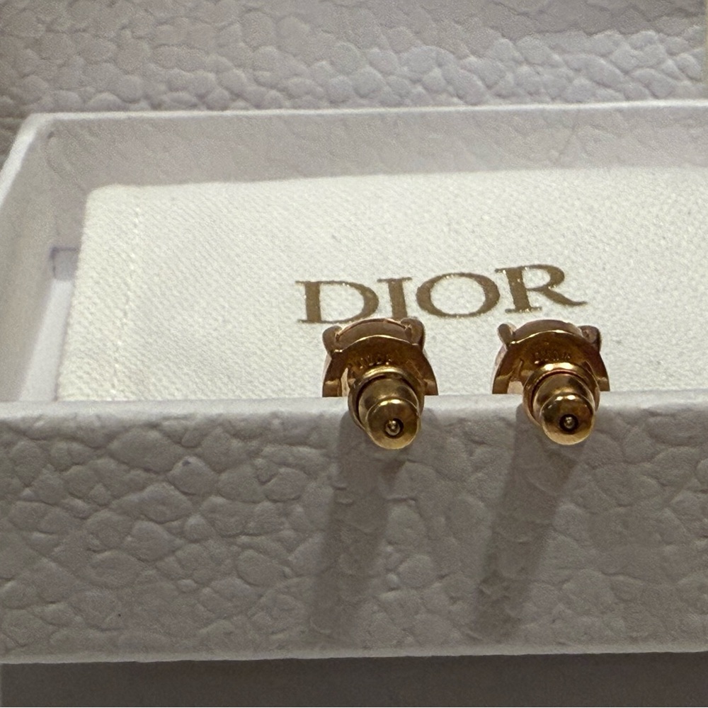 Dior Pearl Tribale Earrings - Picture 3 of 7